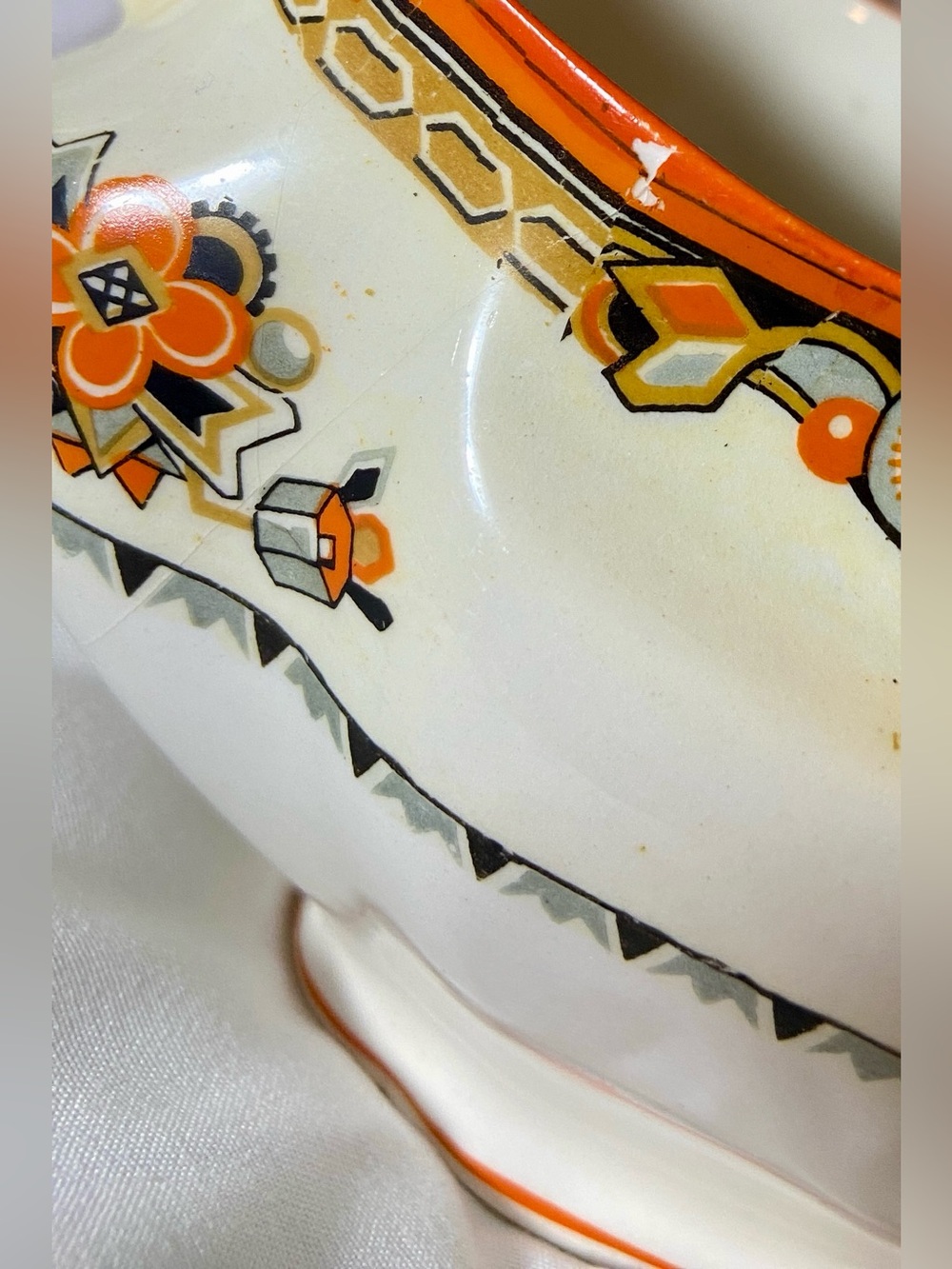 Vintage Porcelain Gravy Boat Orange and Black Halloween Decor - Picture 6 of 9